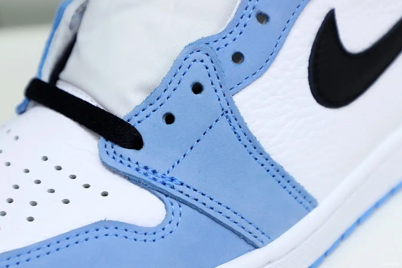 1 Kimikick JORDAN OG HIGH RETRO AIR 'UNIVERSITY 0328